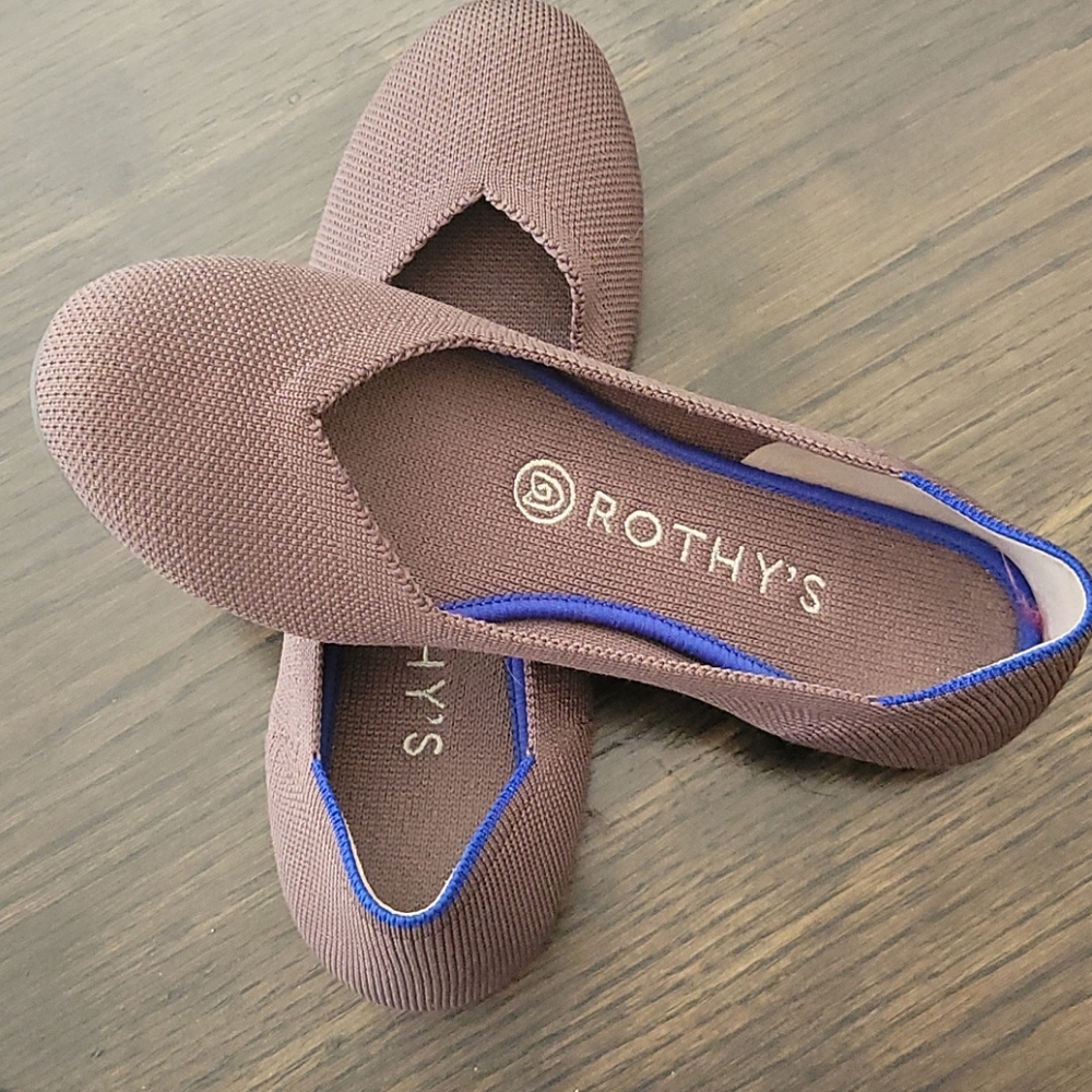 Rothy's Rare Retired Mocha The Flat 7